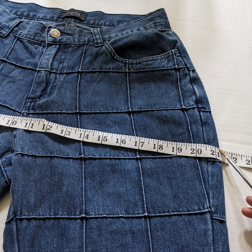 Lee's Riveted Jeans - Picture 12 of 17